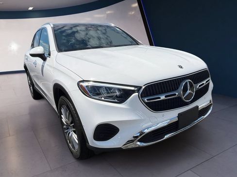 Used 2026 Mercedes-Benz GLC 300 4MATIC image 7
