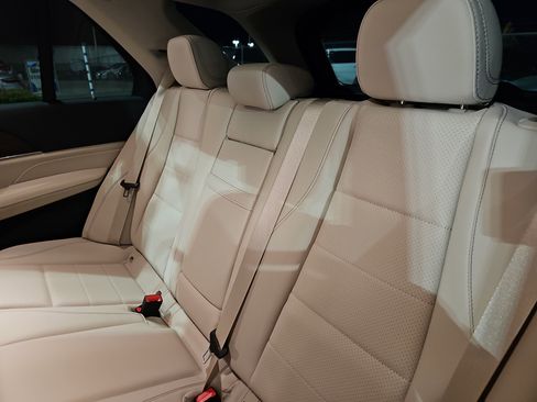 New 2026 Mercedes-Benz GLE 350 4MATIC image 15