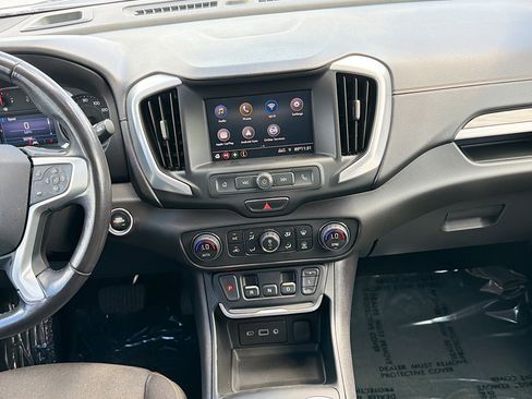 Used 2020 GMC Terrain SLE w/ Driver Convenience Package AWD/4WD image 19