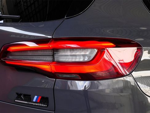 Used 2022 BMW X5 M Competition w/ Competition Package 2 image 12