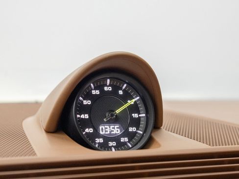 Used 2018 Porsche Panamera Turbo S image 18