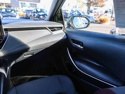 Certified 2024 Toyota Corolla SE image 5