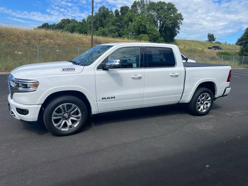 Used 2023 RAM 1500 Limited AWD/4WD image 8
