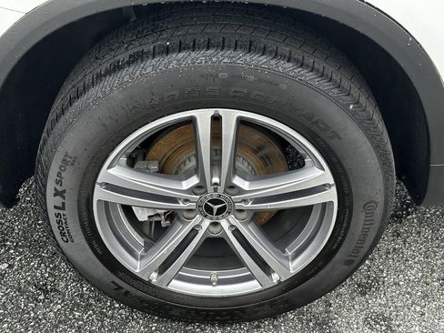 Certified 2021 Mercedes-Benz GLC 300 4MATIC image 19