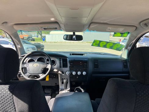 Used 2012 Toyota Tundra 4x4 CrewMax image 26