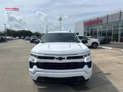 Used 2026 Chevrolet Silverado 1500 RST RWD image 2