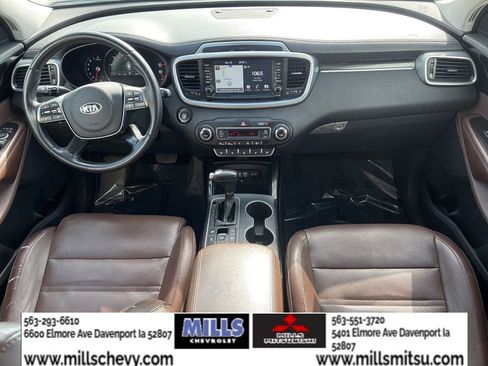 Used 2019 Kia Sorento SX w/ SX Touring Package AWD/4WD image 13