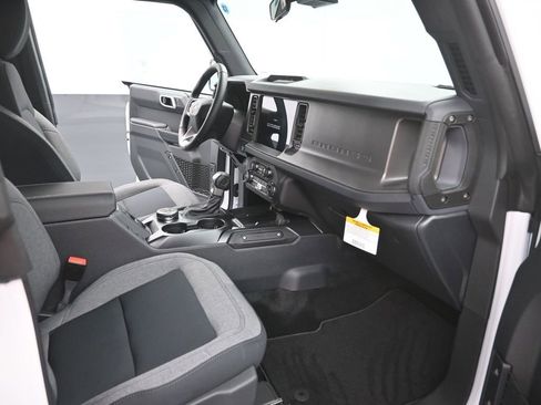 New 2025 Ford Bronco Big Bend image 27