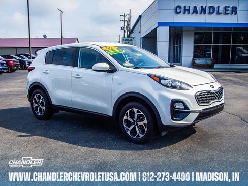 Used 2022 Kia Sportage LX AWD/4WD image 1