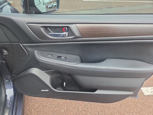 Used 2015 Subaru Legacy 2.5i Limited image 17