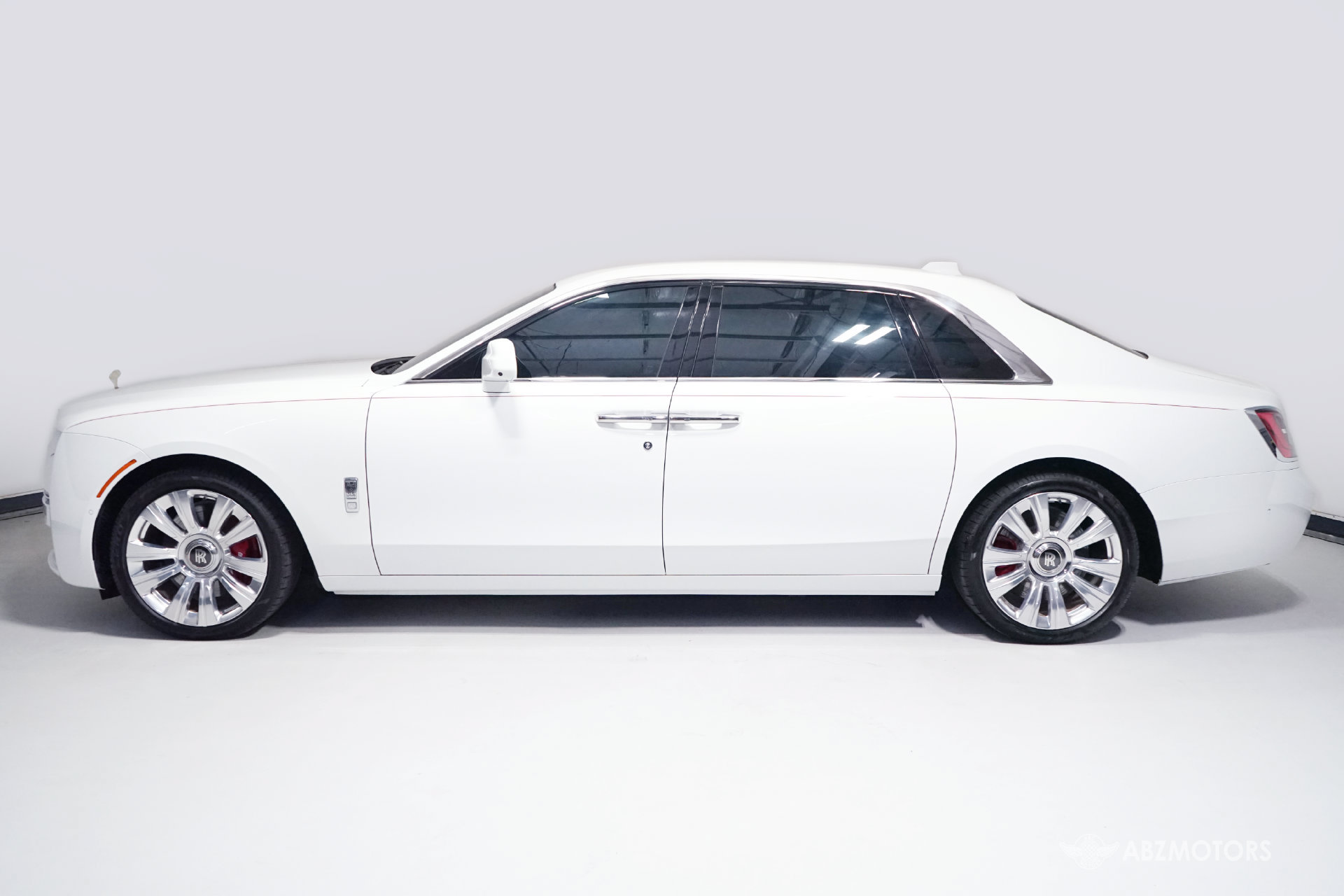 Used 2022 Rolls-Royce Ghost Extended Wheelbase AWD/4WD image 5