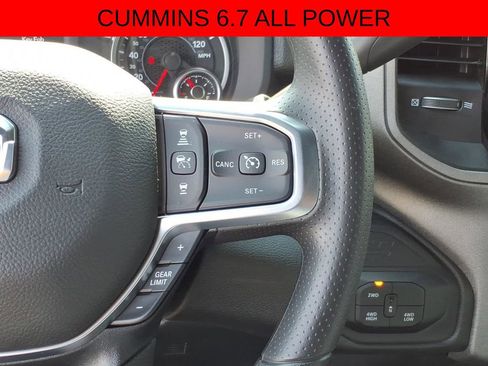 New 2026 RAM 5500 Tradesman AWD/4WD image 17
