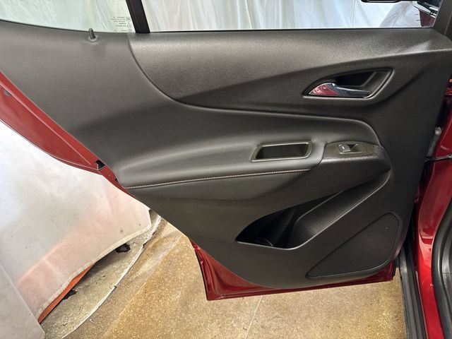 Used 2024 Chevrolet Equinox RS FWD image 23