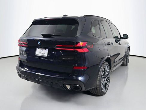 New 2026 BMW X5 xDrive40i w/ M Sport Package AWD/4WD image 5