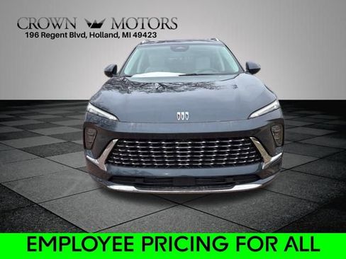 New 2026 Buick Envision Avenir image 2