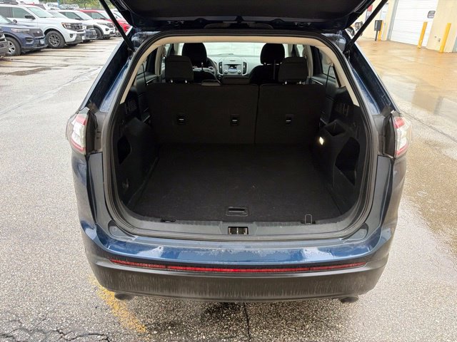 Used 2017 Ford Edge SE AWD/4WD image 14