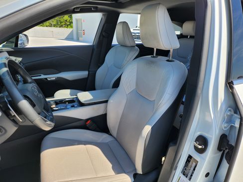 Used 2023 Lexus RX 350 Premium w/ Cold Area Package FWD image 14