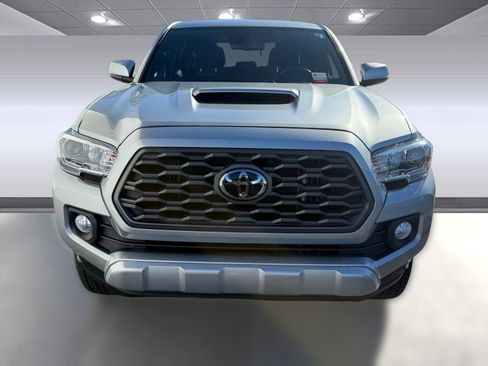 Certified 2022 Toyota Tacoma TRD Sport image 6