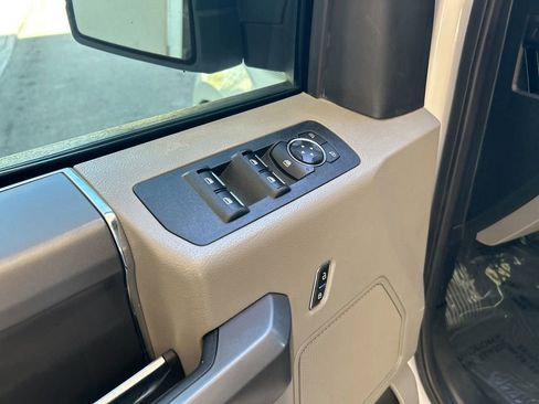 Used 2019 Ford F150 XLT w/ Equipment Group 302A Luxury image 34