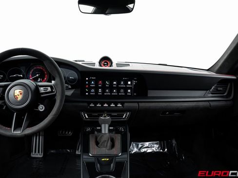 Used 2022 Porsche 911 GT3 RWD image 30