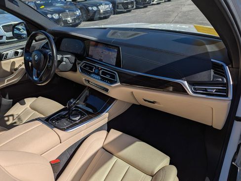 Used 2019 BMW X5 xDrive40i w/ Premium Package 2 AWD/4WD image 32