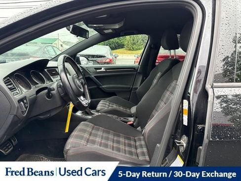 Used 2015 Volkswagen GTI S FWD image 23