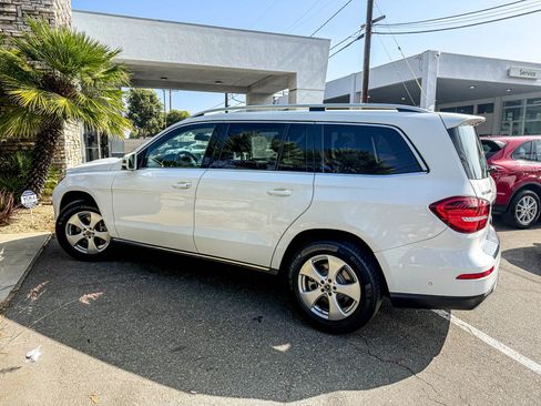 Used 2018 Mercedes-Benz GLS 450 4MATIC image 4