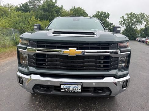 Used 2025 Chevrolet Silverado 2500 LT w/ All Star Edition AWD/4WD image 2