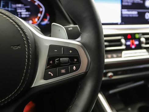 Used 2022 BMW X6 M50i w/ Premium Package AWD/4WD image 13
