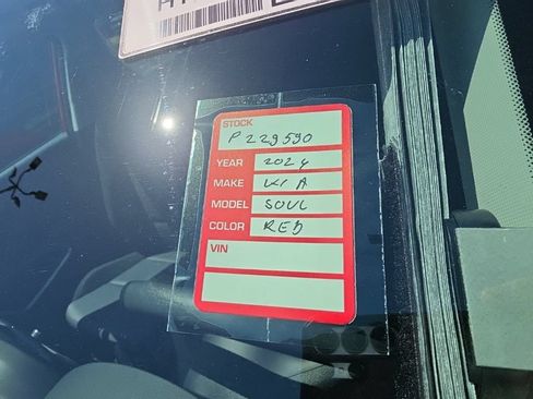 Certified 2024 Kia Soul LX w/ Option Group 015 FWD image 10