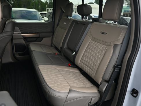 Used 2026 Ford F450 Platinum w/ Platinum Plus Package AWD/4WD image 34
