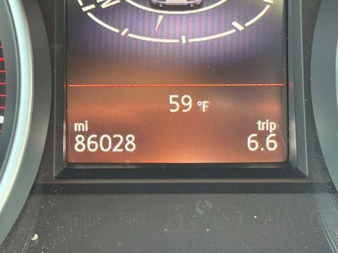 Used 2019 Volkswagen Golf 4-Door image 32