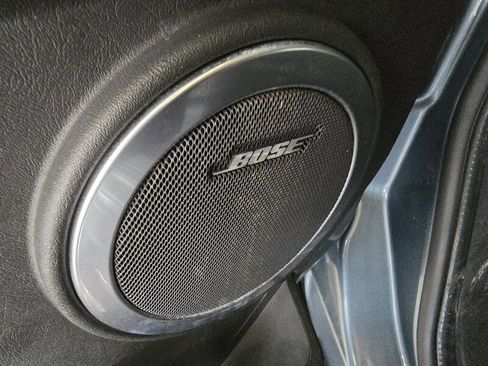 Used 2005 HUMMER H2 w/ Preferred Equipment Group image 33