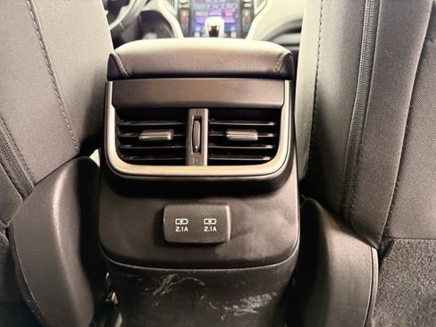 Used 2022 Subaru Outback Premium image 14