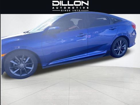Used 2019 Honda Civic EX image 2