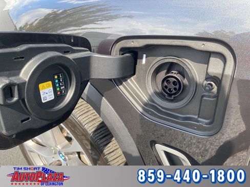 Used 2023 BMW X5 xDrive45e w/ Climate Comfort Package image 21