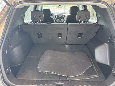 Used 2019 Chevrolet Equinox LT AWD/4WD image 16