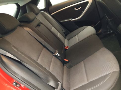 Used 2016 Hyundai Elantra GT FWD image 19