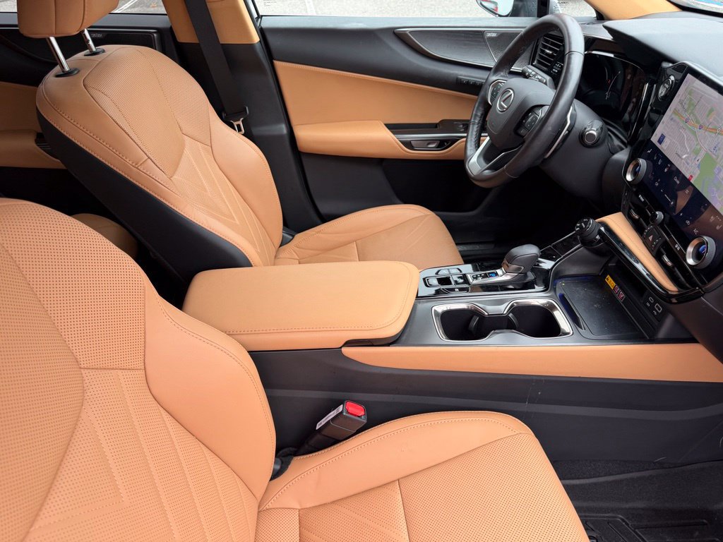 Used 2026 Lexus NX 350 AWD w/ Accessory Package (Z1) image 15