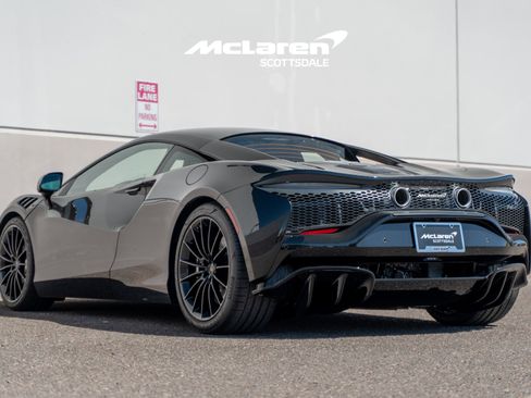 New 2026 McLaren Artura RWD image 5