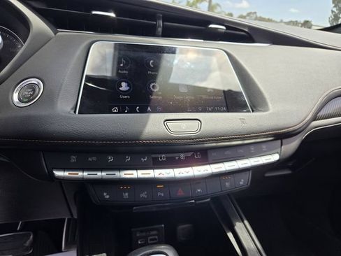 Used 2019 Cadillac XT4 Sport FWD image 19