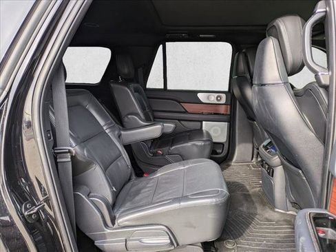 Used 2022 Lincoln Navigator L Reserve image 20