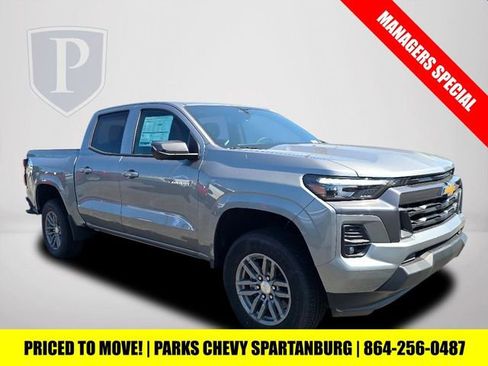 New 2025 Chevrolet Colorado LT w/ LT Convenience Package image 2