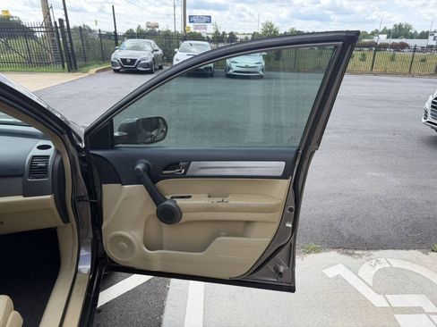 Used 2010 Honda CR-V EX-L image 17