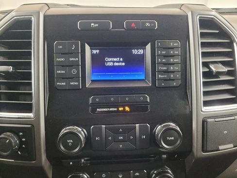 Used 2015 Ford F150 XLT w/ Equipment Group 301A Mid AWD/4WD image 25