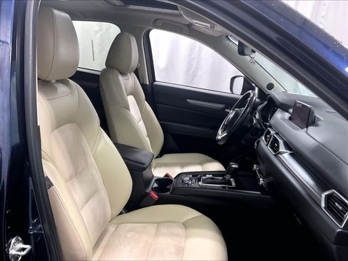 Used 2020 MAZDA CX-5 Touring image 11