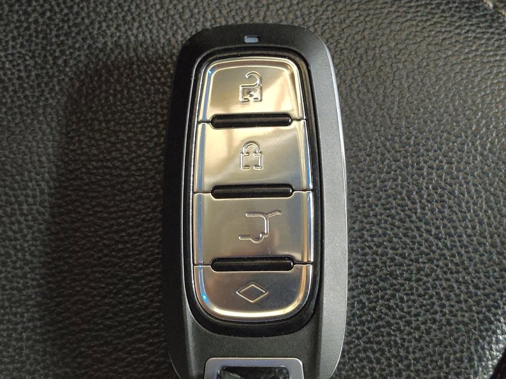 Used 2023 Ford Explorer Limited RWD image 32