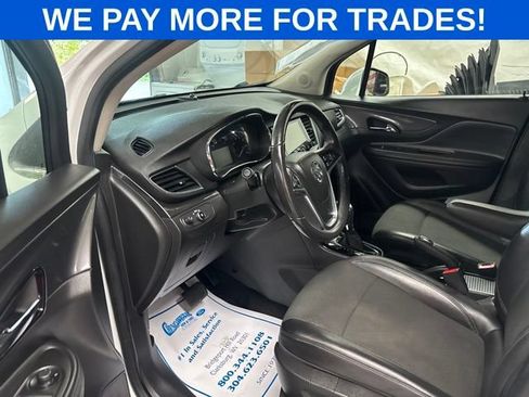 Used 2020 Buick Encore Preferred FWD image 4