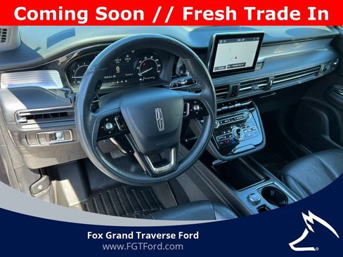 Used 2021 Lincoln Corsair AWD w/ Premium Package image 17