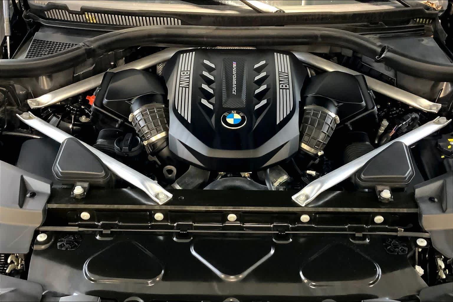 Used 2022 BMW X5 M50i w/ Executive Package AWD/4WD image 30